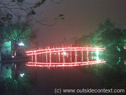 The lake's bridge all lit up The lake's bridge all lit up